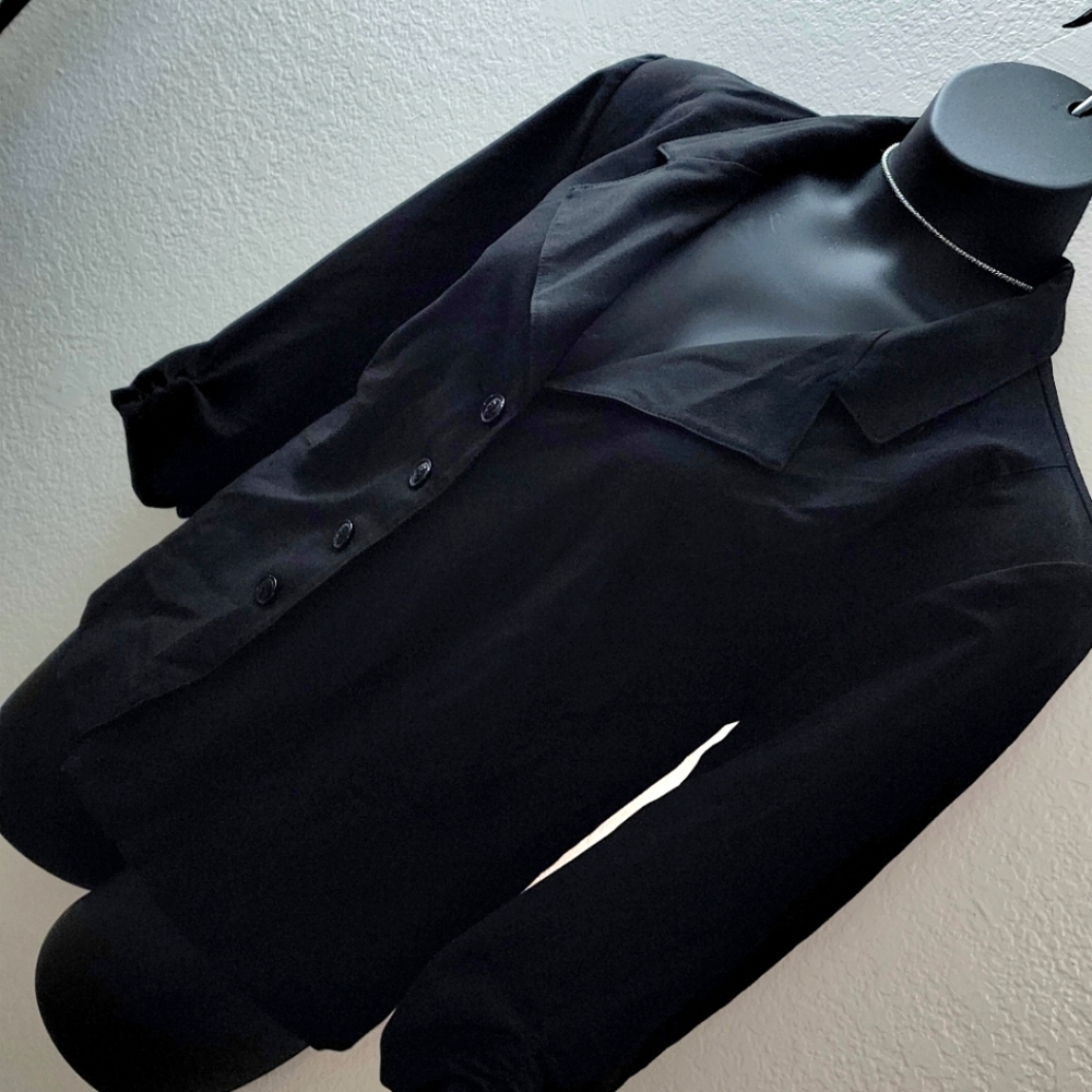 Black Soft Taylored 4 Button Blazer 3/4 Sleeves Ruched Wrists Plus Size 24W
